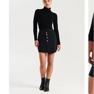 Ena Pelly NWOT Monique Asymmetric Mini Skirt